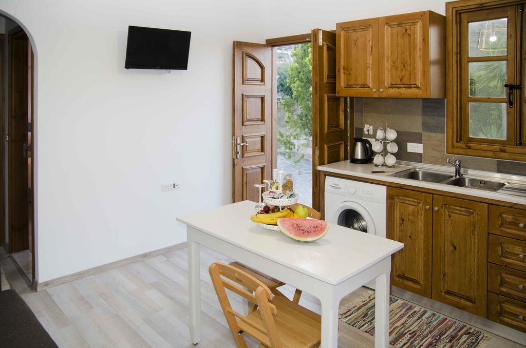Lindos Seaside Junior Apartment Exterior photo